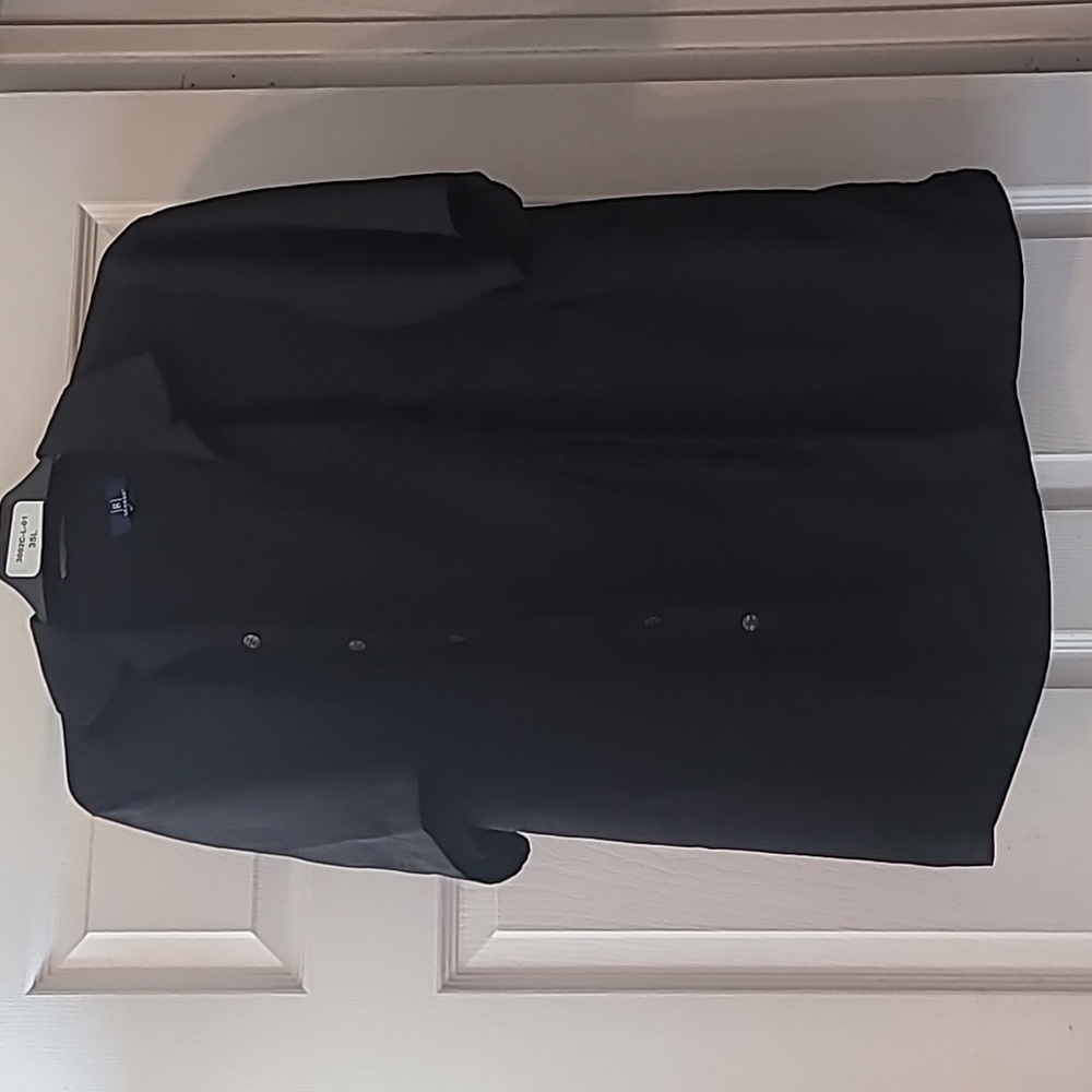 Black short sleeve button-up